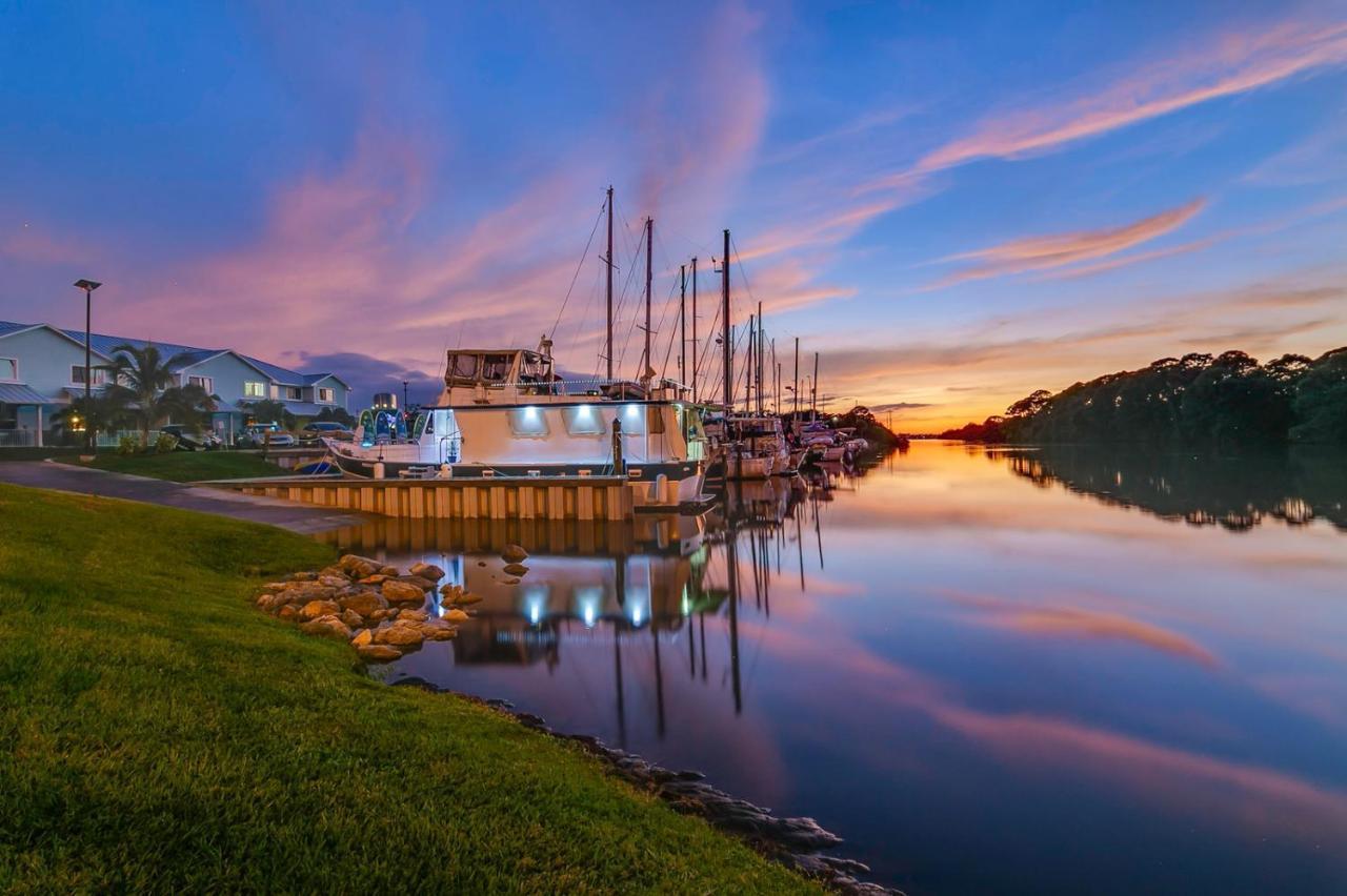 Cape Crossing Resort & Marina Merritt Island Exteriör bild